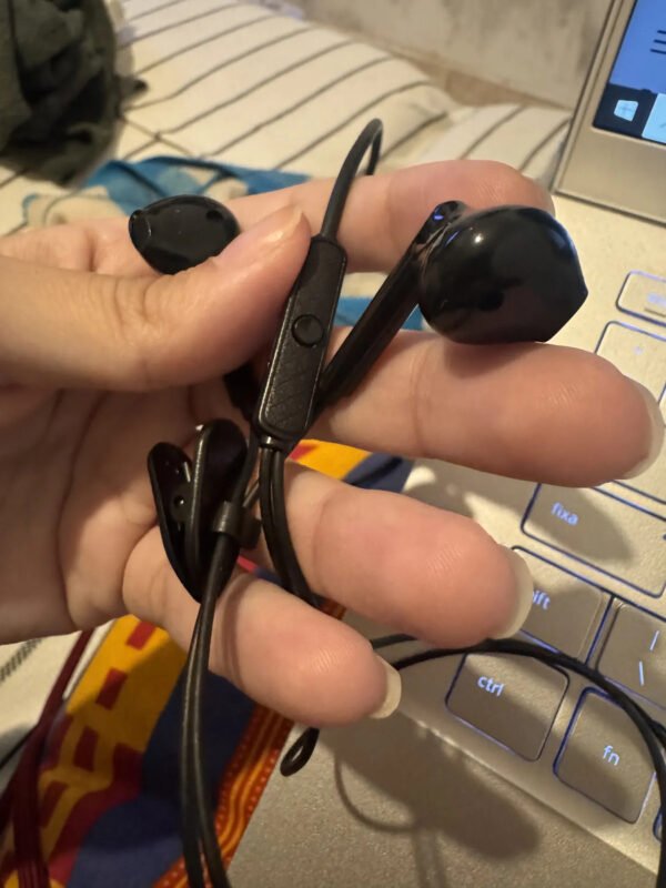 Auriculares In-Ear AWEI PC-7T Tipo C con Micrófono - Negro